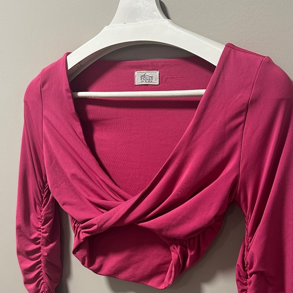 Oh Polly Fuchsia Ruched Crop Top - Picture 2 of 10